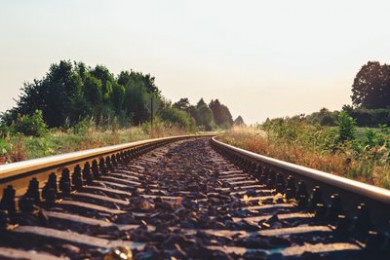 rsz_train-tracks-925984